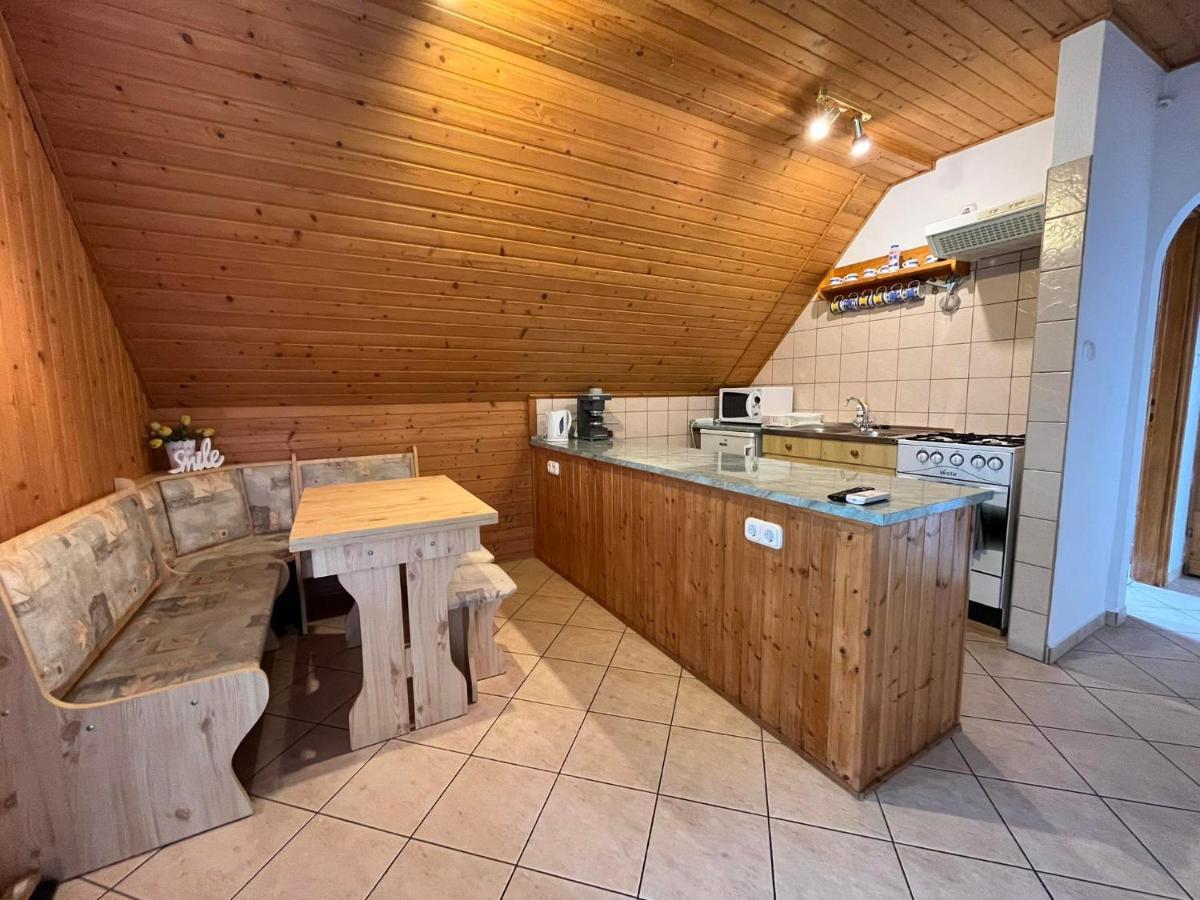 Panna Apartmanhaz Balatonlelle Exterior photo